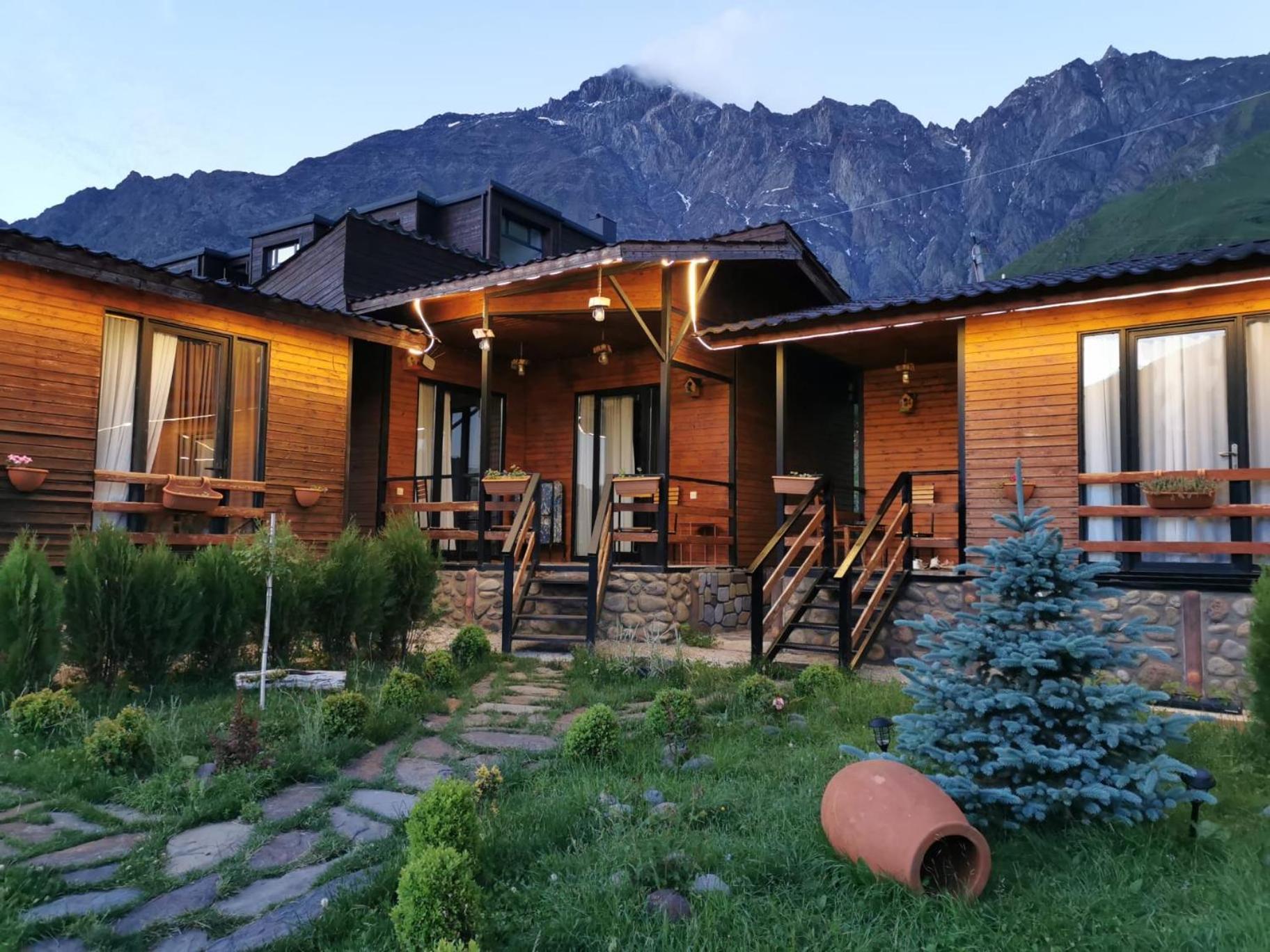 Panorama Cottages Казбеги Экстерьер фото